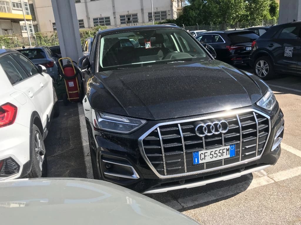 Audi Q5 2.0 TDI 30 TDI 136CV S-Tronic mdiar7c7bs9pa6y2wa9f