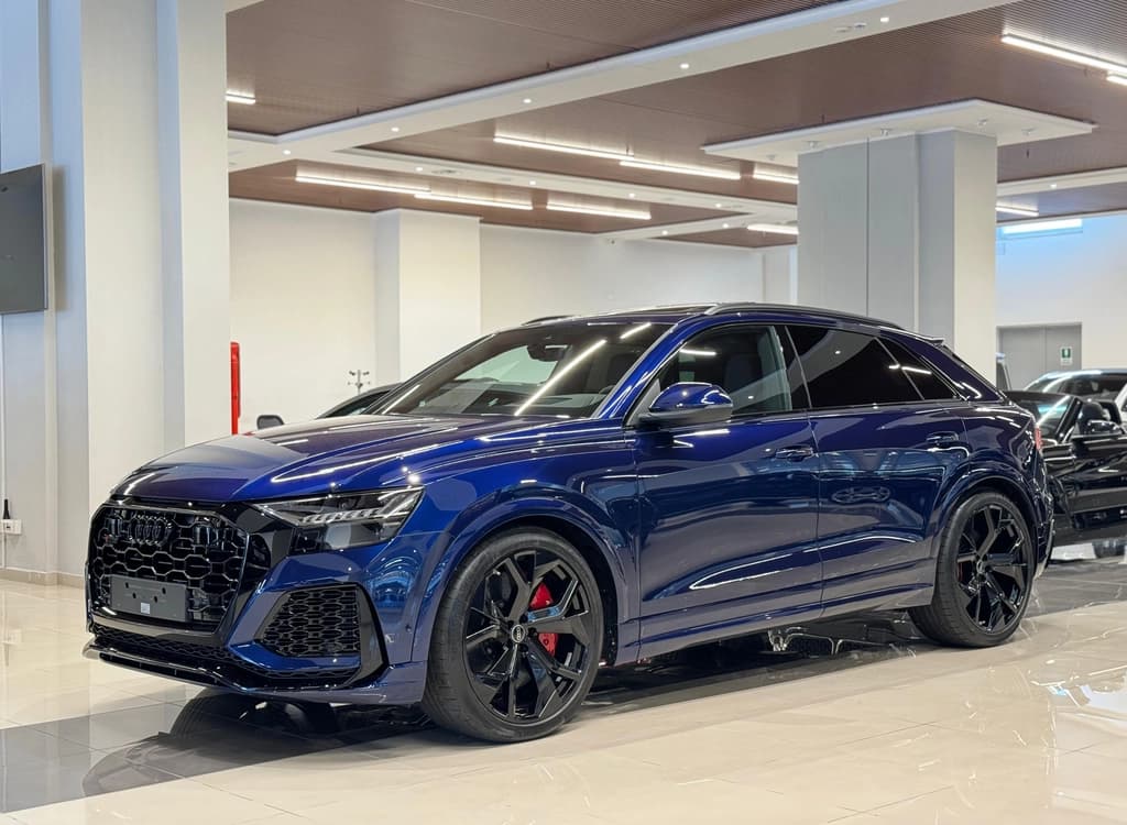 Audi RS Q8 4.0 TFSI quattro IT15780