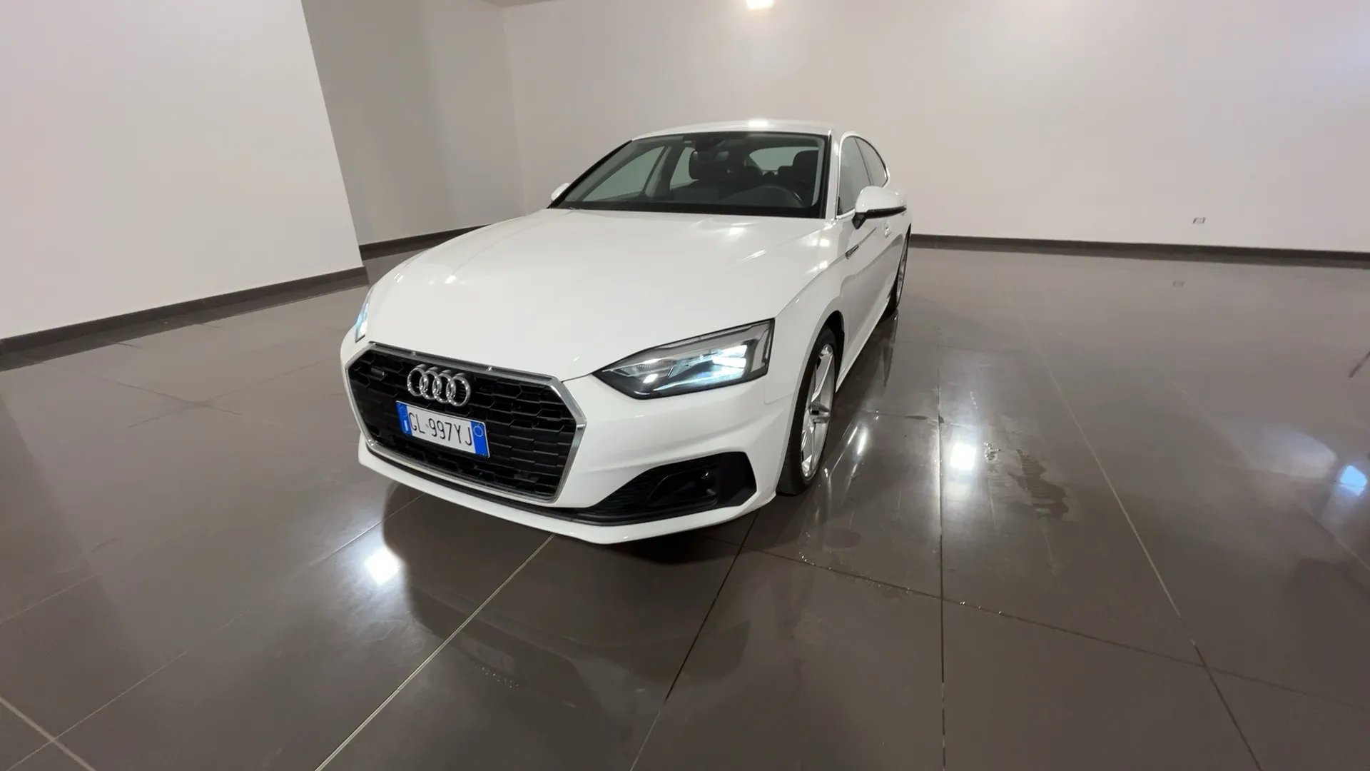 Foto 1