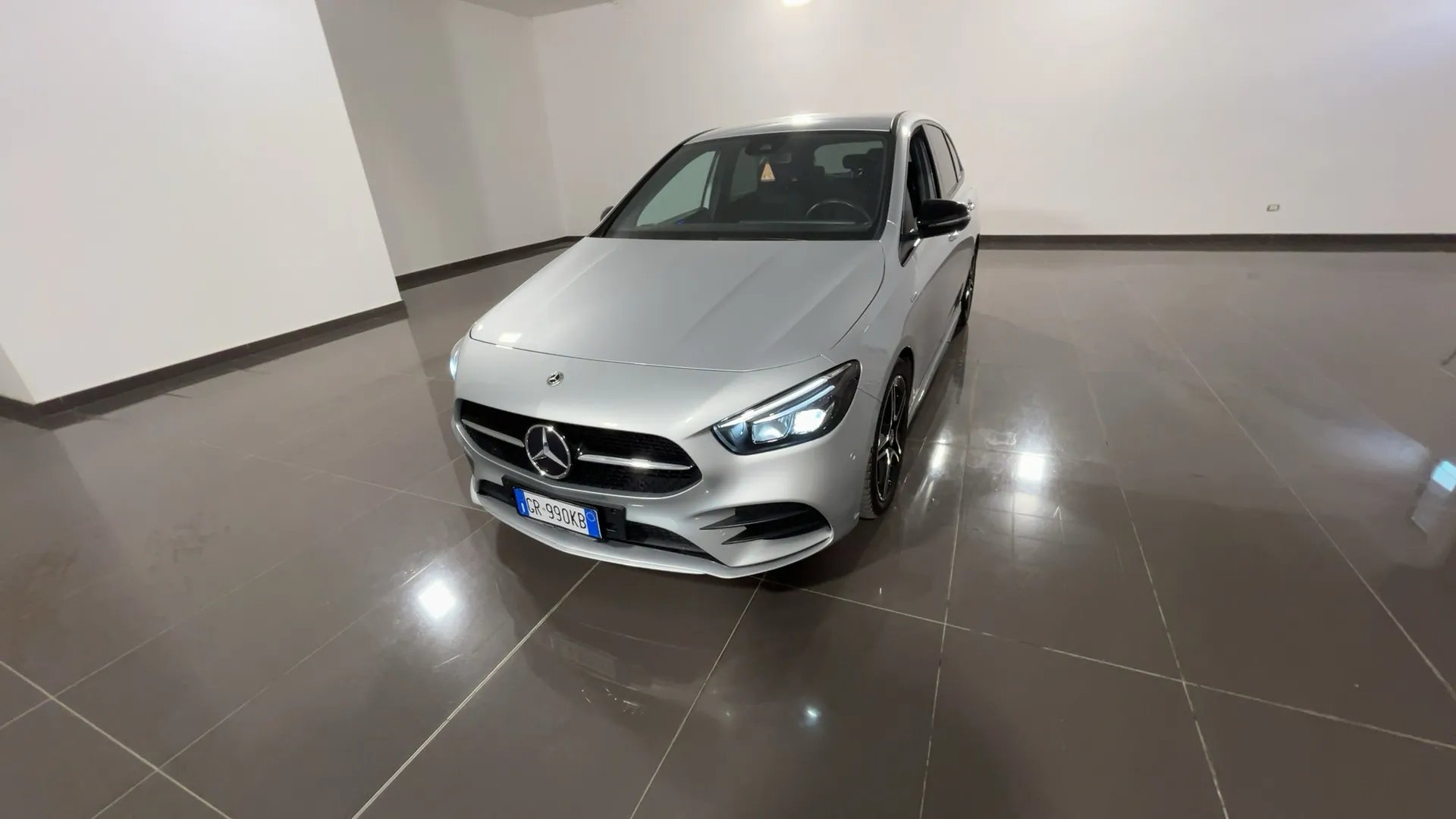 Foto 1