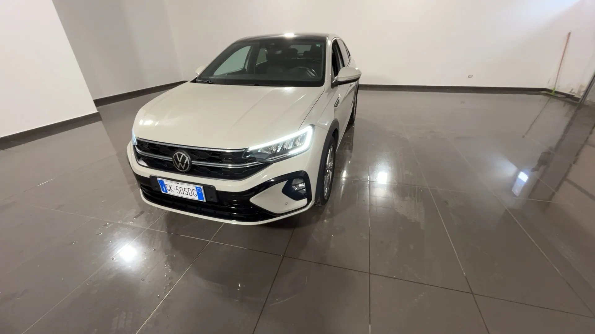 Foto 1