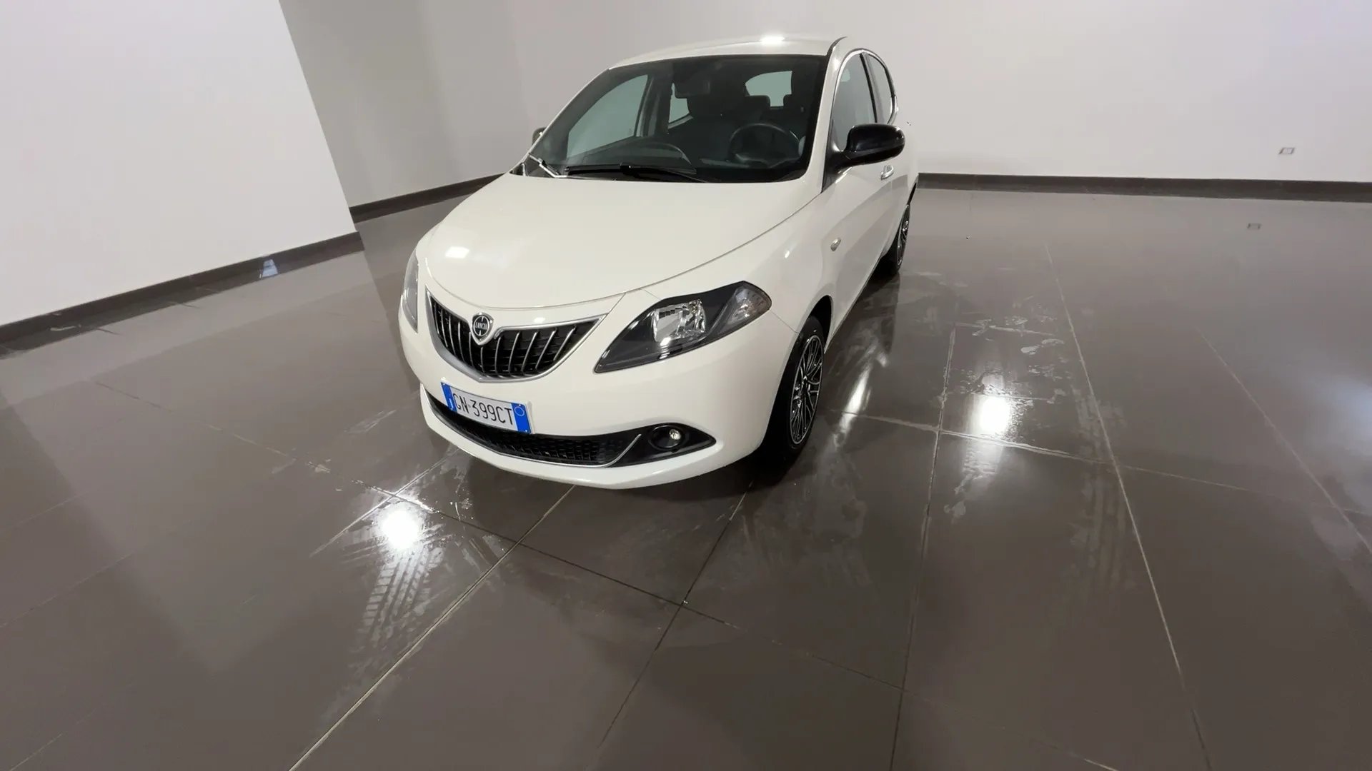 Foto 1