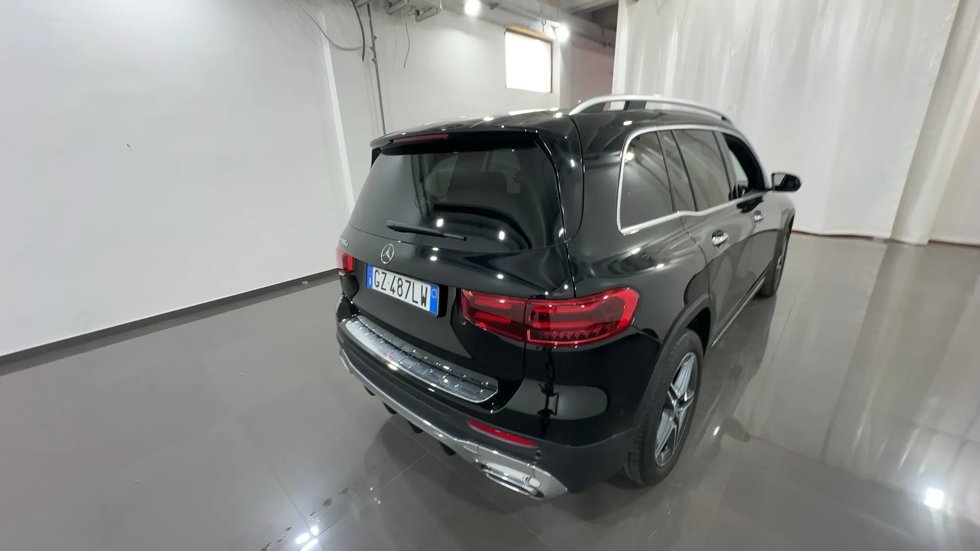 Mercedes-Benz GLB 180d AMG Line 116cv auto 7P 2025 - 17.778 km | Gruppo ...